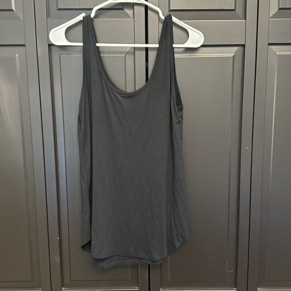 Carly Jean Los Angeles Black Tank Top, Loose Fitting, Size Med EUC